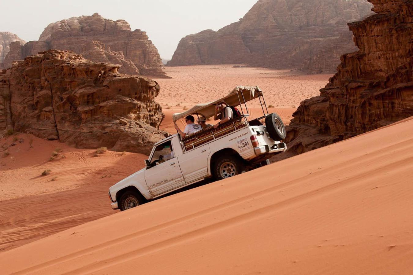 Bedouin Holidays Camp And Jeep Tours Wadi Rum Exterior foto